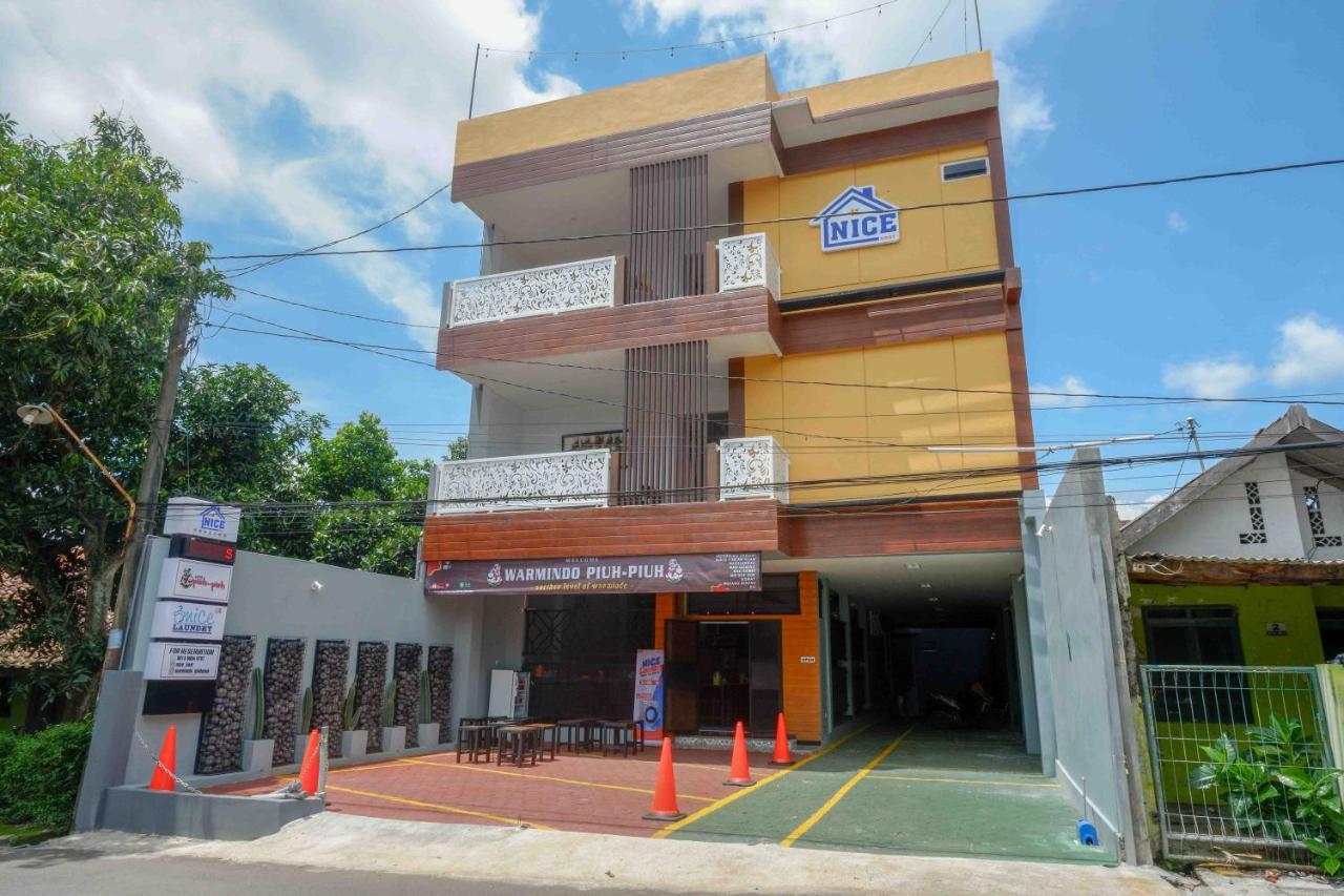 Jatingaleh Reddoorz Plus Near Patung Kuda Undip מראה חיצוני תמונה
