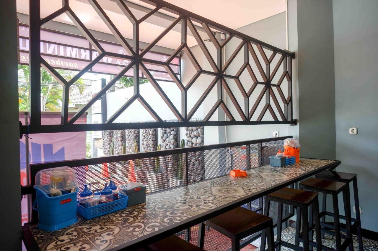 Jatingaleh Reddoorz Plus Near Patung Kuda Undip מראה חיצוני תמונה