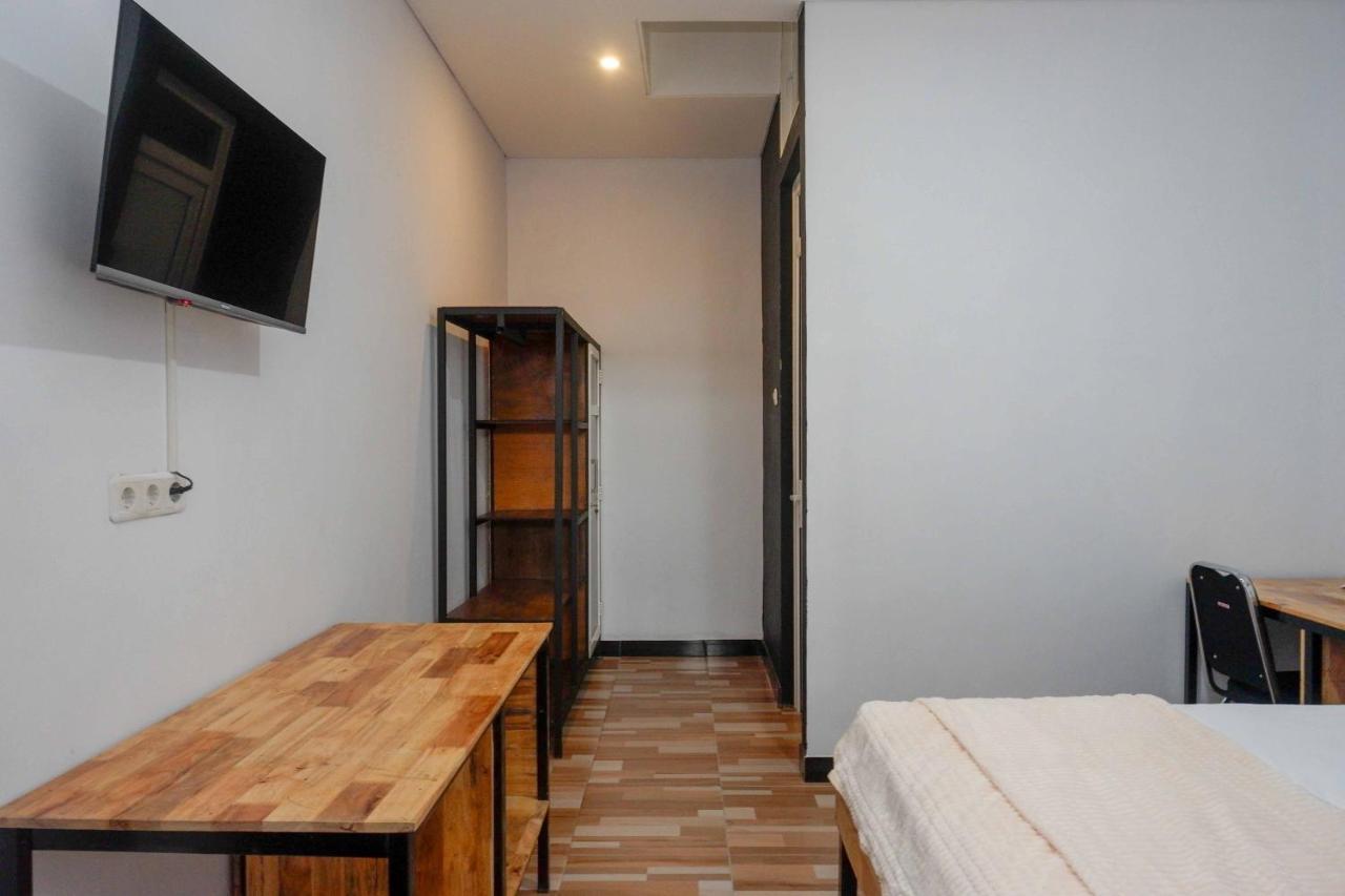 Jatingaleh Reddoorz Plus Near Patung Kuda Undip מראה חיצוני תמונה