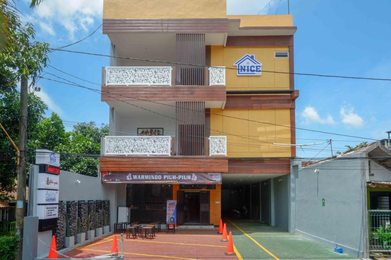 Jatingaleh Reddoorz Plus Near Patung Kuda Undip מראה חיצוני תמונה
